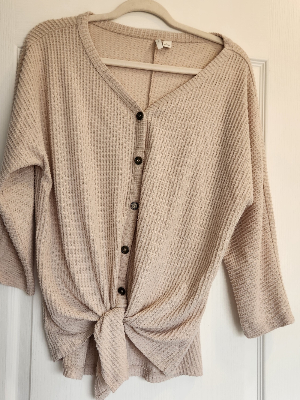 Cato Beige Waffle-Knit Tie-Front Button Top L Euc